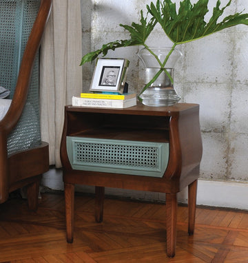 Commodes