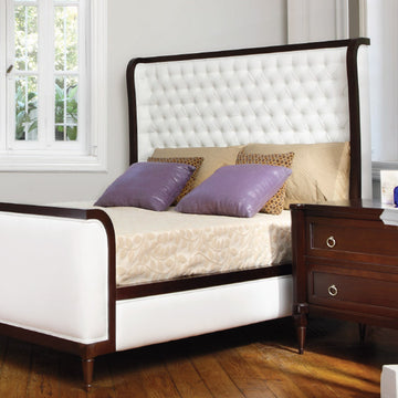 Capitone bed