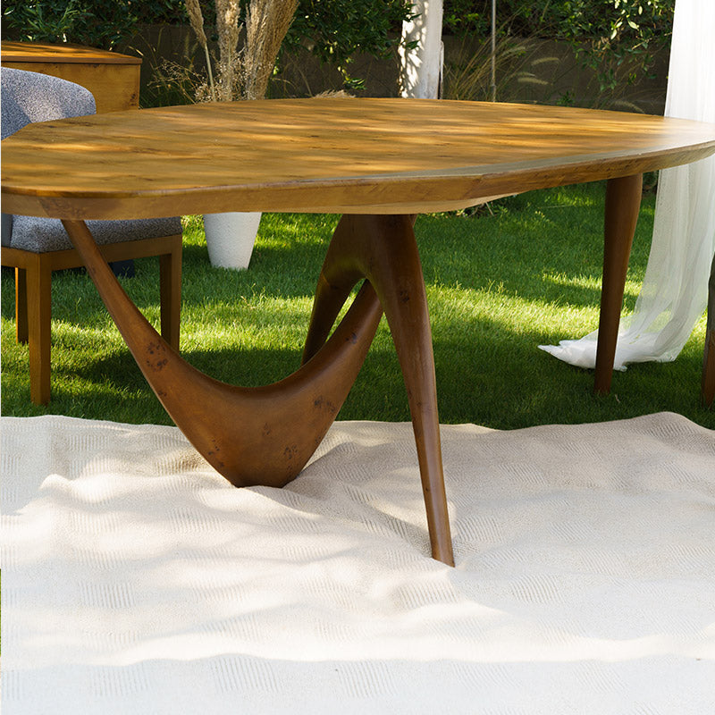 Locus dining Table